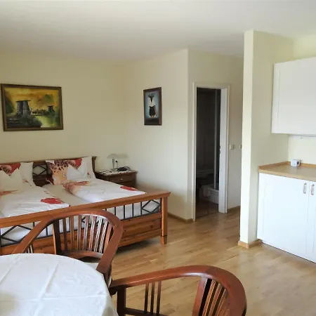 Gasthuis Gaestehaus Casa Cristina 3*