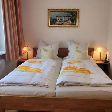 Gaestehaus Casa Cristina Konukevi 3*