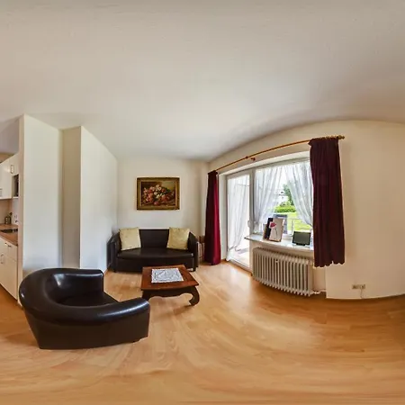 Gaestehaus Casa Cristina Pensjonat *