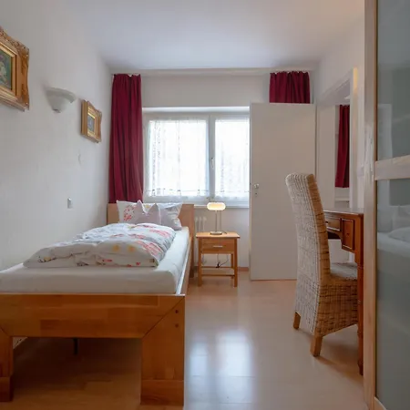 Gaestehaus Casa Cristina Guest house *
